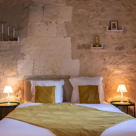 Domaine Du Champ Fleuri Bed & Breakfast Angouleme Exterior photo